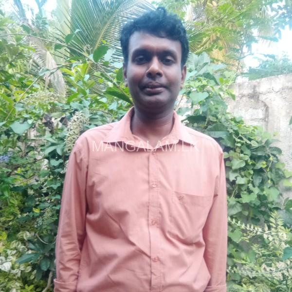 වික්‍රමසිංගේ තුසිත